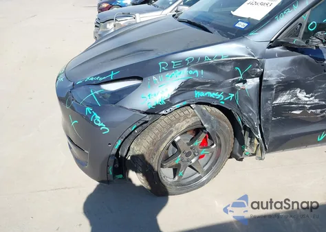 2022 Tesla Model Y Performance Dual Motor All-Wheel Drive from USA, damaged, VIN 7SAYGDEF4NF375954